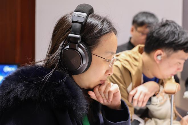 预警~小公举带你回顾广州展重磅新品！爱游戏(ayx)耳边前线 万字长文(图11)