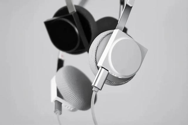 索尼Walkman的风格AYX爱游戏这款无线年代(图1)